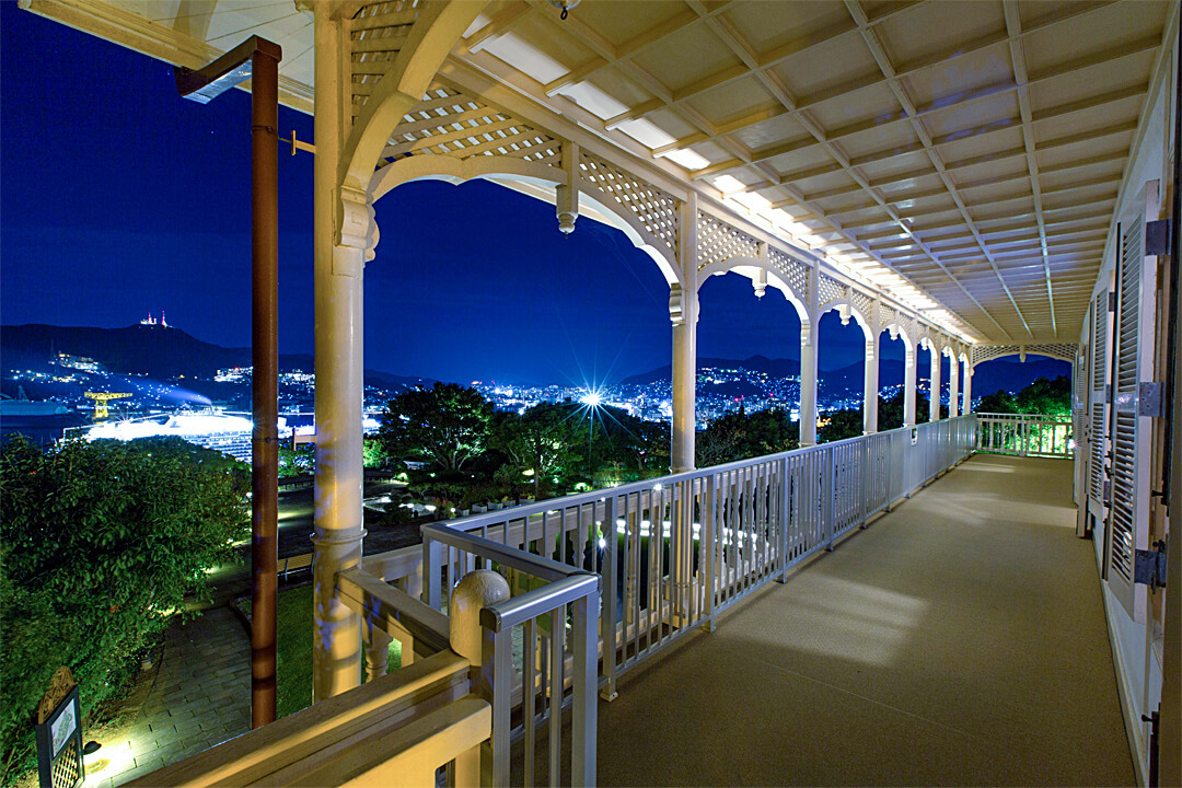 旧三菱第2ドックハウスから望む長崎の夜景